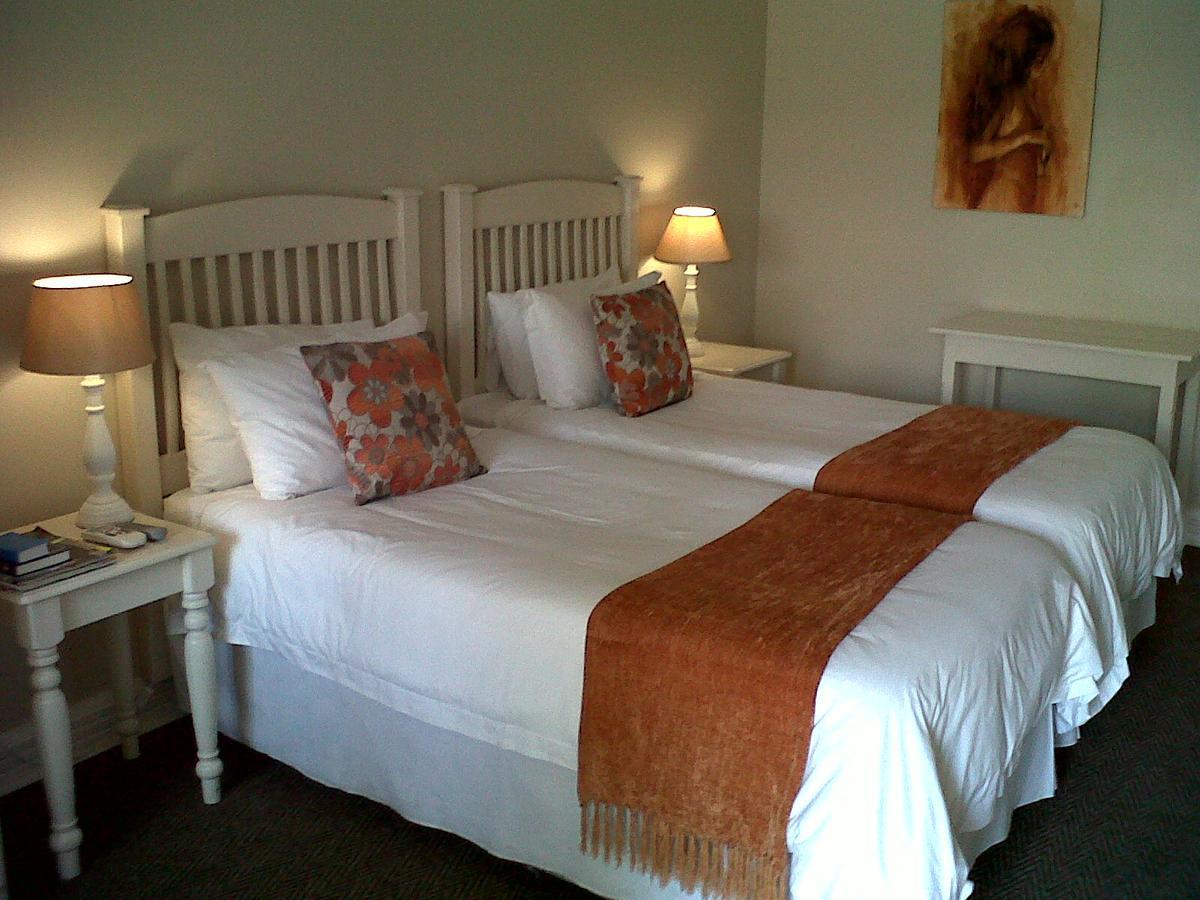 Lavender Lodge Vryburg Exterior foto